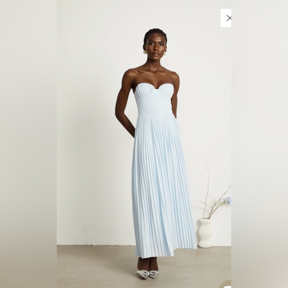 Elegant Strapless Blue Pleated Corset Dress